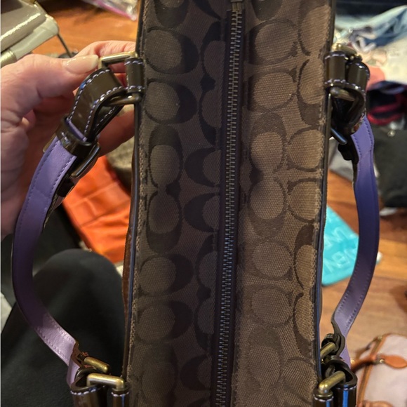 Coach VINTAGE H05J-8F69 Patchwork Suede/Leather/Metallic/Jacquard Zip Tote EUC - Picture 11 of 16